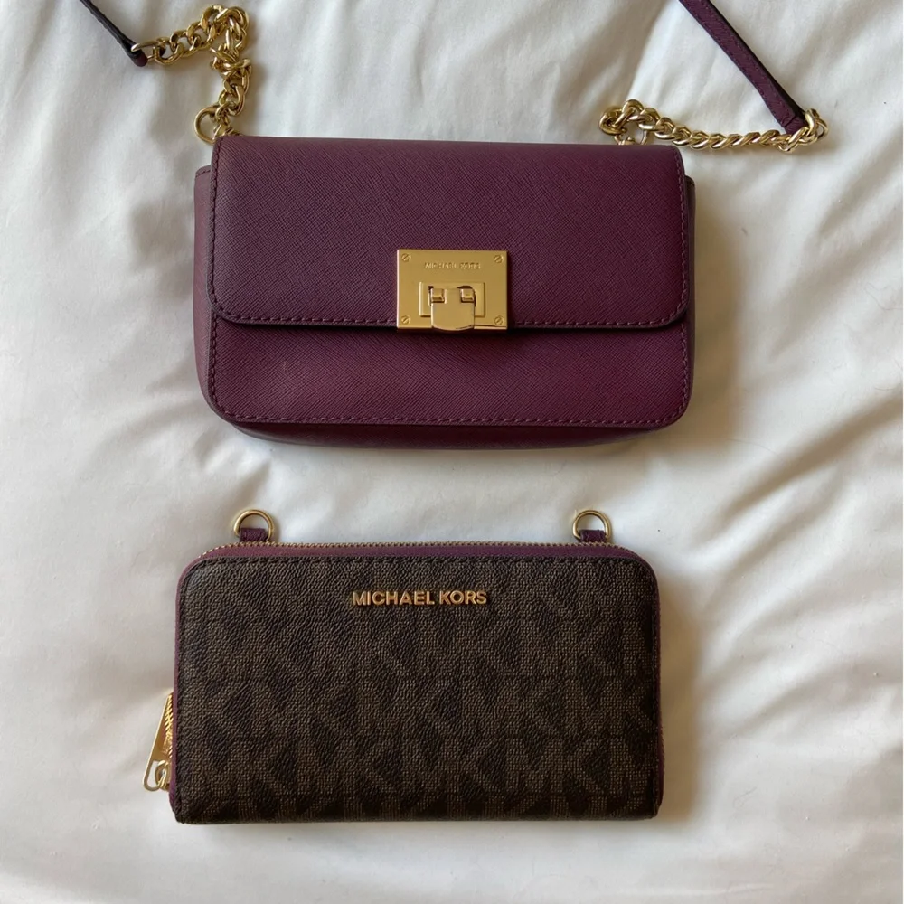 Michael Kors plum & MK signature print crossbody bad with built in wallet - Picture 1 of 7